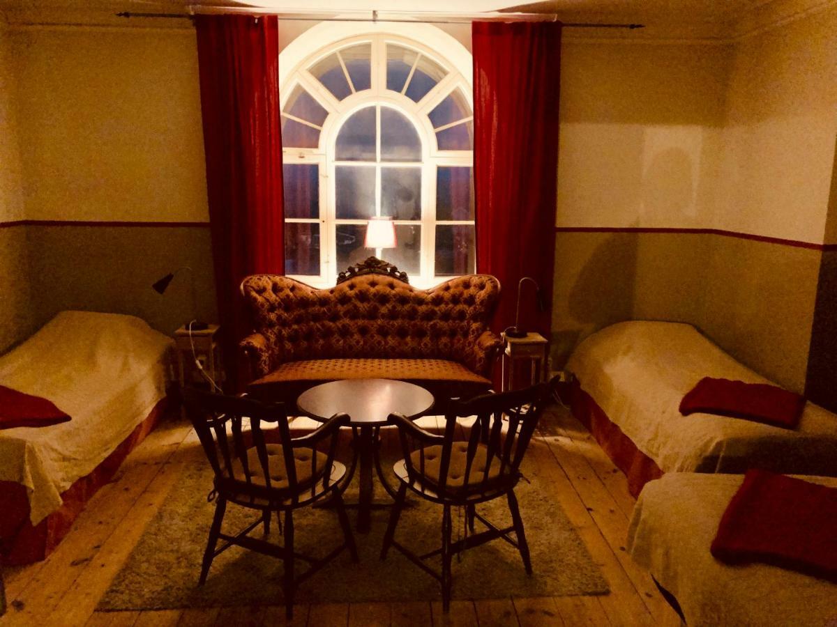 Soldatens Bed & Breakfast Marstrand Esterno foto