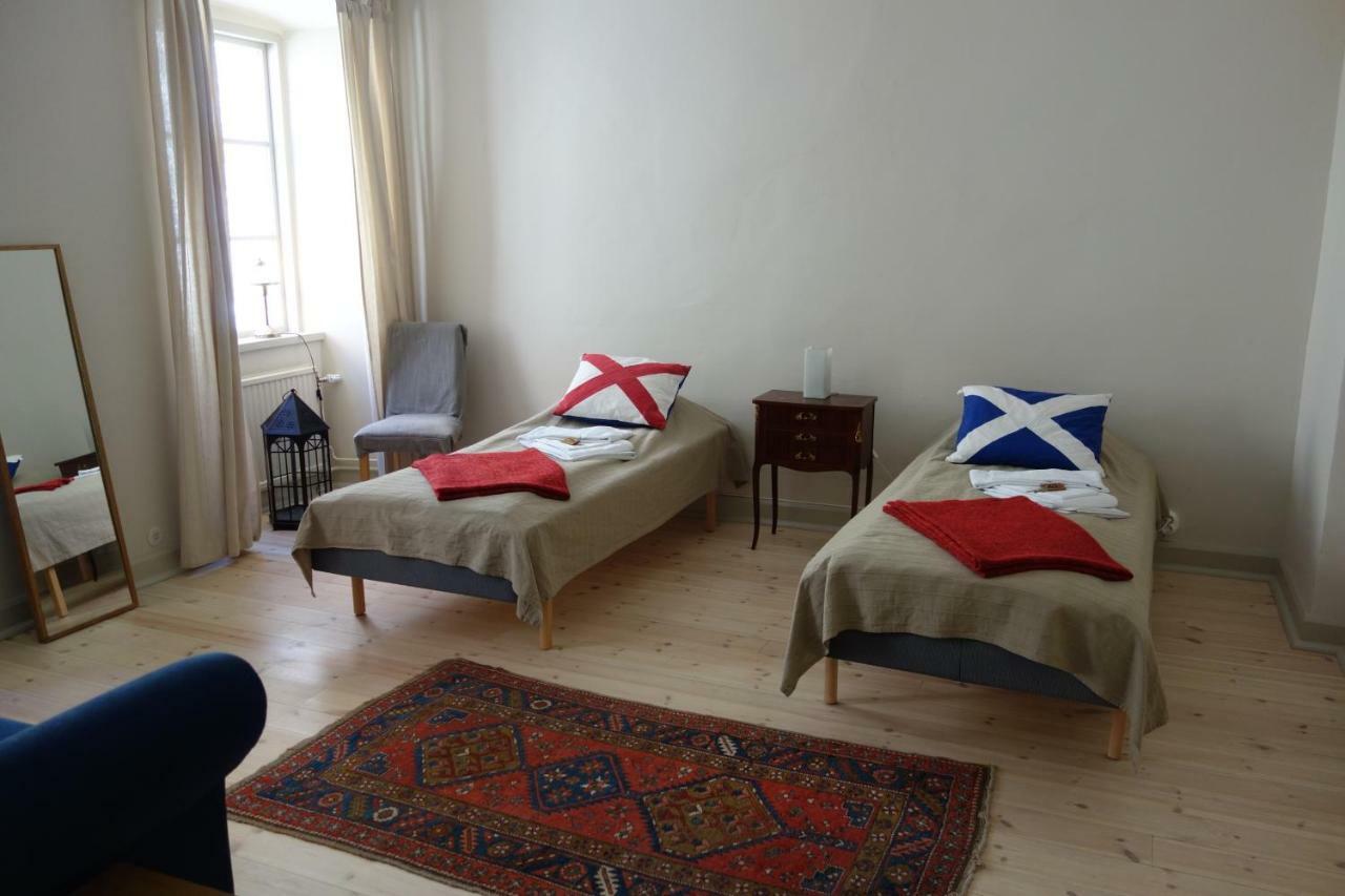 Soldatens Bed & Breakfast Marstrand Esterno foto