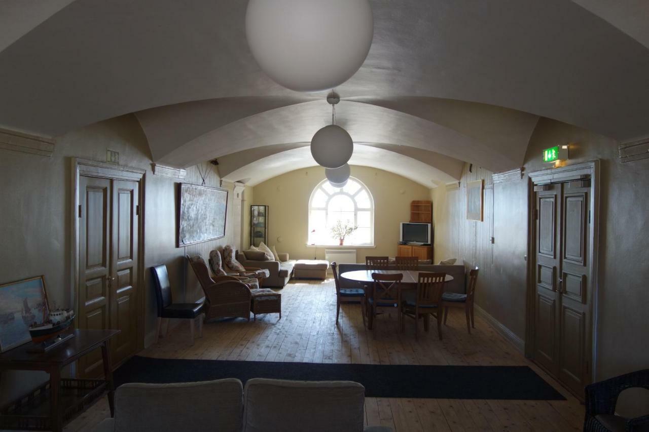 Soldatens Bed & Breakfast Marstrand Esterno foto